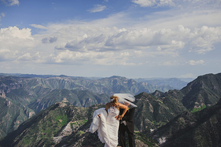 Boda en las barrancas